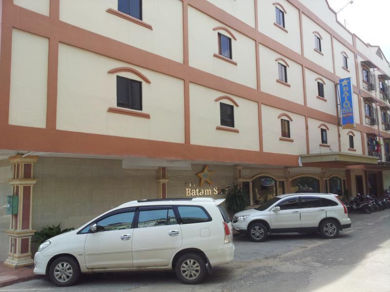 Batam Star Hotel Esterno foto