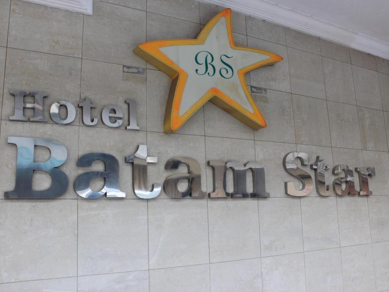Batam Star Hotel Esterno foto